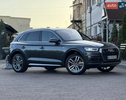 Серый Ауди Ку 5, объемом двигателя 1.97 л и пробегом 235 тыс. км за 32600 $, фото 21 на Automoto.ua