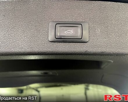 Сірий Ауді Ку 5, об'ємом двигуна 2 л та пробігом 98 тис. км за 17500 $, фото 9 на Automoto.ua