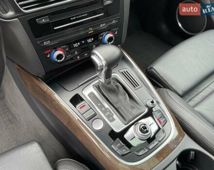 Сірий Ауді Ку 5, об'ємом двигуна 2 л та пробігом 139 тис. км за 16999 $, фото 27 на Automoto.ua