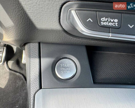 Серый Ауди Ку 5, объемом двигателя 2 л и пробегом 236 тыс. км за 30999 $, фото 71 на Automoto.ua