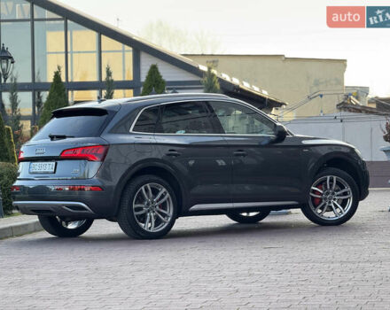 Серый Ауди Ку 5, объемом двигателя 1.97 л и пробегом 235 тыс. км за 32600 $, фото 17 на Automoto.ua