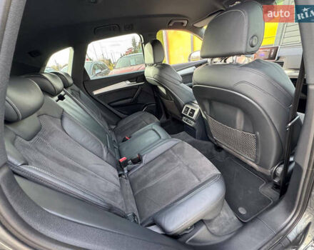 Серый Ауди Ку 5, объемом двигателя 2 л и пробегом 236 тыс. км за 30999 $, фото 44 на Automoto.ua