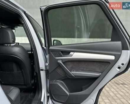 Серый Ауди Ку 5, объемом двигателя 1.97 л и пробегом 165 тыс. км за 34500 $, фото 32 на Automoto.ua