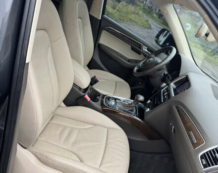 Сірий Ауді Ку 5, об'ємом двигуна 2 л та пробігом 160 тис. км за 16300 $, фото 15 на Automoto.ua
