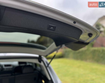 Сірий Ауді Ку 5, об'ємом двигуна 2 л та пробігом 128 тис. км за 15250 $, фото 37 на Automoto.ua