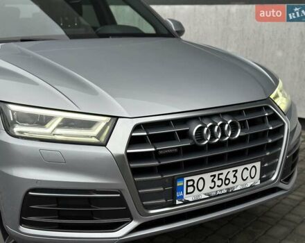 Серый Ауди Ку 5, объемом двигателя 1.97 л и пробегом 165 тыс. км за 34500 $, фото 5 на Automoto.ua