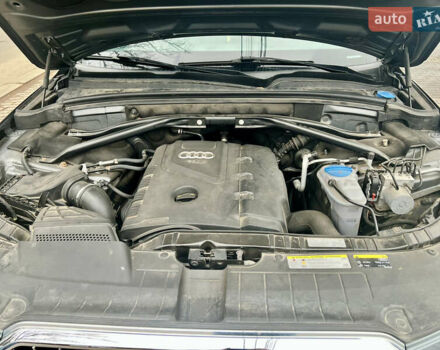 Серый Ауди Ку 5, объемом двигателя 1.98 л и пробегом 277 тыс. км за 15500 $, фото 20 на Automoto.ua