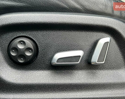 Серый Ауди Ку 5, объемом двигателя 1.98 л и пробегом 82 тыс. км за 18650 $, фото 17 на Automoto.ua