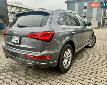 Серый Ауди Ку 5, объемом двигателя 1.98 л и пробегом 277 тыс. км за 15500 $, фото 4 на Automoto.ua