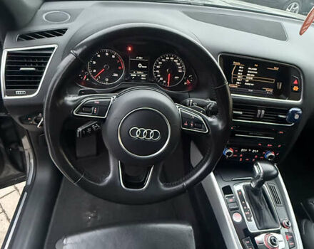 Серый Ауди Ку 5, объемом двигателя 2 л и пробегом 201 тыс. км за 17999 $, фото 9 на Automoto.ua