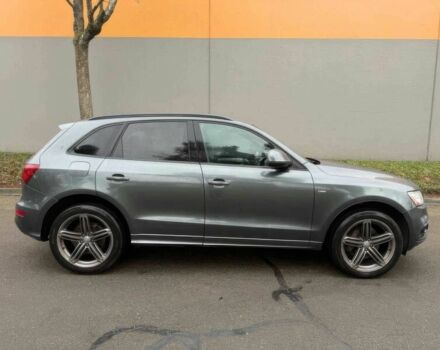 Сірий Ауді Ку 5, об'ємом двигуна 2 л та пробігом 70 тис. км за 8000 $, фото 2 на Automoto.ua