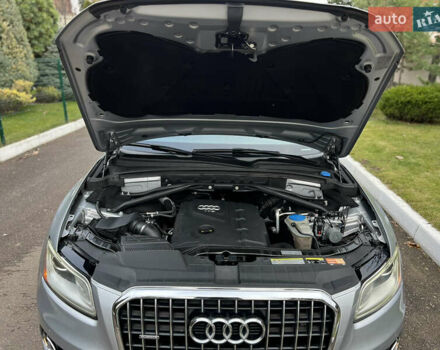 Сірий Ауді Ку 5, об'ємом двигуна 2 л та пробігом 128 тис. км за 15250 $, фото 43 на Automoto.ua
