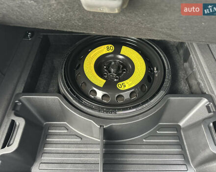 Серый Ауди Ку 5, объемом двигателя 2 л и пробегом 188 тыс. км за 15900 $, фото 62 на Automoto.ua