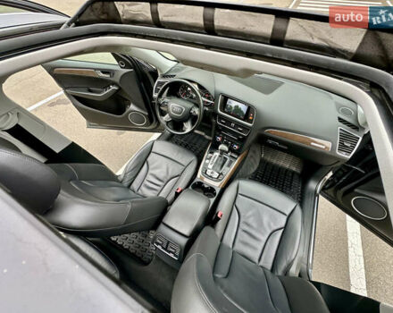 Серый Ауди Ку 5, объемом двигателя 1.98 л и пробегом 173 тыс. км за 16999 $, фото 55 на Automoto.ua