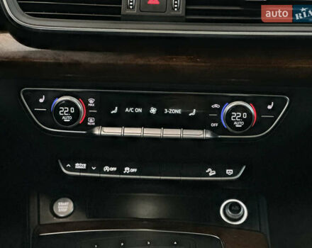 Серый Ауди Ку 5, объемом двигателя 1.98 л и пробегом 147 тыс. км за 20200 $, фото 21 на Automoto.ua