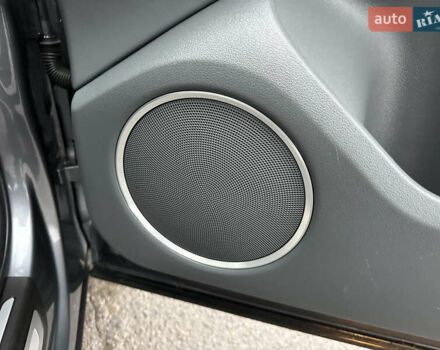 Серый Ауди Ку 5, объемом двигателя 2 л и пробегом 168 тыс. км за 15900 $, фото 75 на Automoto.ua