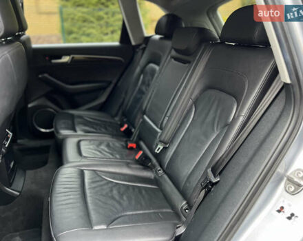 Сірий Ауді Ку 5, об'ємом двигуна 2 л та пробігом 151 тис. км за 14699 $, фото 60 на Automoto.ua