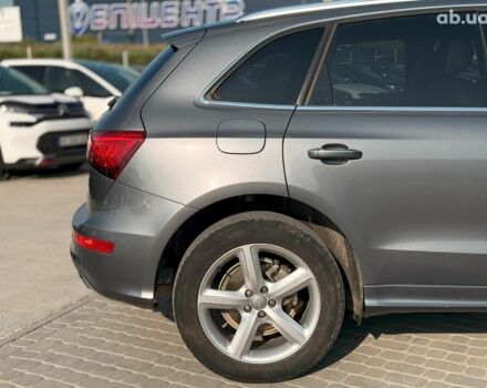 Серый Ауди Ку 5, объемом двигателя 2 л и пробегом 158 тыс. км за 17690 $, фото 5 на Automoto.ua