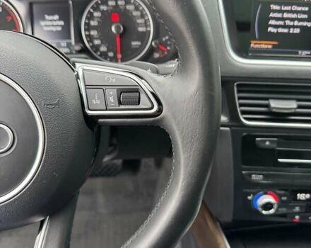 Сірий Ауді Ку 5, об'ємом двигуна 2 л та пробігом 139 тис. км за 16999 $, фото 29 на Automoto.ua