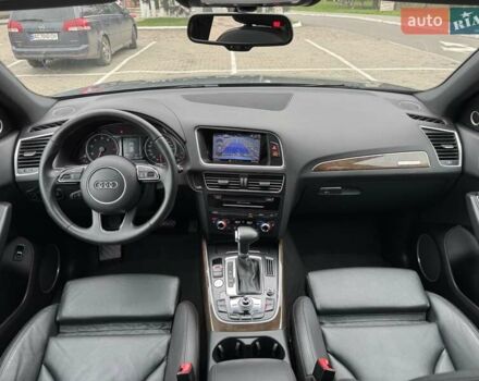 Сірий Ауді Ку 5, об'ємом двигуна 2 л та пробігом 139 тис. км за 16999 $, фото 17 на Automoto.ua