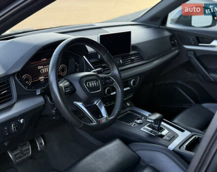 Ауди Ку 5 2017 в Тернополе на Automoto.ua Серый Ауди Ку 5, объемом двигателя 1.98 л и пробегом 110 тыс. км за 30700 $, фото 8 на Automoto.ua