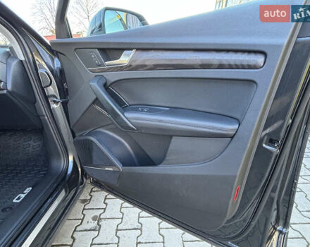 Серый Ауди Ку 5, объемом двигателя 1.98 л и пробегом 85 тыс. км за 26900 $, фото 26 на Automoto.ua