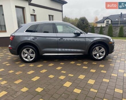 Серый Ауди Ку 5, объемом двигателя 1.98 л и пробегом 229 тыс. км за 20499 $, фото 8 на Automoto.ua