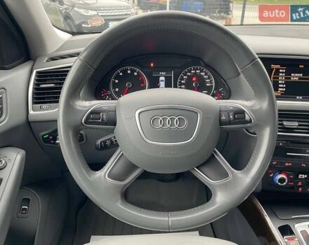 Серый Ауди Ку 5, объемом двигателя 1.98 л и пробегом 130 тыс. км за 19000 $, фото 9 на Automoto.ua