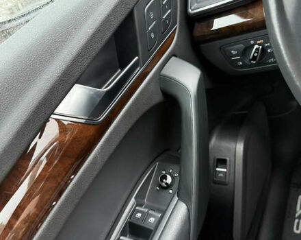 Серый Ауди Ку 5, объемом двигателя 1.98 л и пробегом 138 тыс. км за 25500 $, фото 15 на Automoto.ua