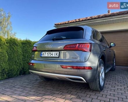 Серый Ауди Ку 5, объемом двигателя 1.98 л и пробегом 90 тыс. км за 25550 $, фото 4 на Automoto.ua