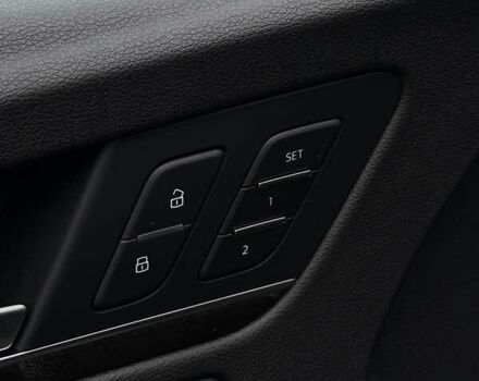 Сірий Ауді Ку 5, об'ємом двигуна 1.98 л та пробігом 124 тис. км за 24000 $, фото 20 на Automoto.ua