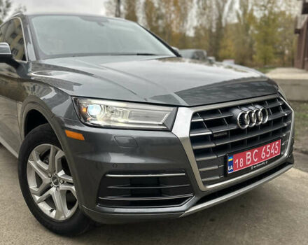 Сірий Ауді Ку 5, об'ємом двигуна 1.98 л та пробігом 169 тис. км за 24000 $, фото 4 на Automoto.ua