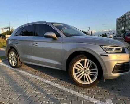 Сірий Ауді Ку 5, об'ємом двигуна 2 л та пробігом 98 тис. км за 21900 $, фото 1 на Automoto.ua