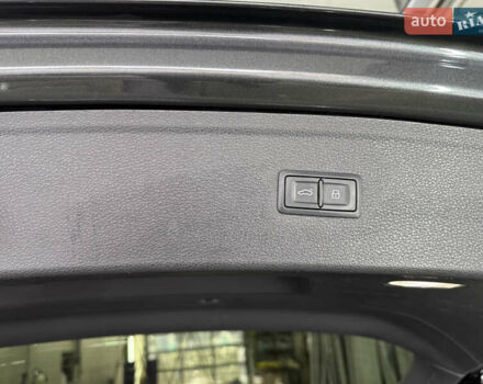 Серый Ауди Ку 5, объемом двигателя 1.97 л и пробегом 131 тыс. км за 35000 $, фото 44 на Automoto.ua