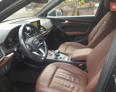 Ауди Ку 5 2017 в Черкассах на Automoto.ua Серый Ауди Ку 5, объемом двигателя 2 л и пробегом 125 тыс. км за 19500 $, фото 7 на Automoto.ua
