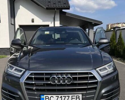 Серый Ауди Ку 5, объемом двигателя 1.97 л и пробегом 280 тыс. км за 28900 $, фото 7 на Automoto.ua