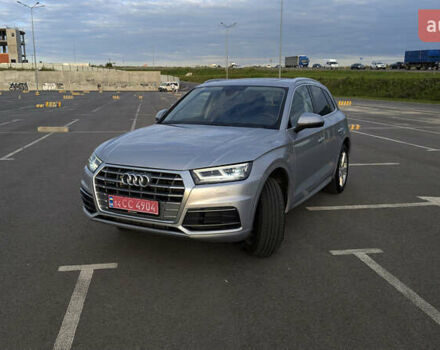 Серый Ауди Ку 5, объемом двигателя 1.98 л и пробегом 100 тыс. км за 23690 $, фото 4 на Automoto.ua