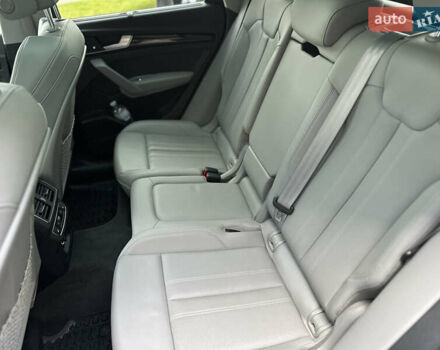 Сірий Ауді Ку 5, об'ємом двигуна 2 л та пробігом 99 тис. км за 27300 $, фото 17 на Automoto.ua