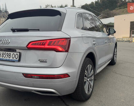 Серый Ауди Ку 5, объемом двигателя 1.98 л и пробегом 203 тыс. км за 25000 $, фото 9 на Automoto.ua