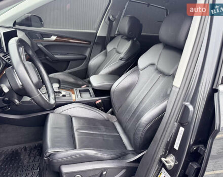 Серый Ауди Ку 5, объемом двигателя 2 л и пробегом 169 тыс. км за 25300 $, фото 8 на Automoto.ua