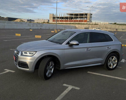 Серый Ауди Ку 5, объемом двигателя 1.98 л и пробегом 100 тыс. км за 23690 $, фото 7 на Automoto.ua