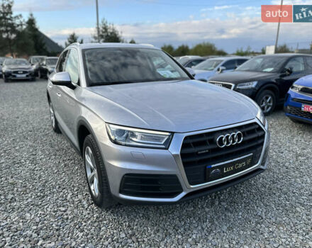 Сірий Ауді Ку 5, об'ємом двигуна 2 л та пробігом 194 тис. км за 29500 $, фото 2 на Automoto.ua