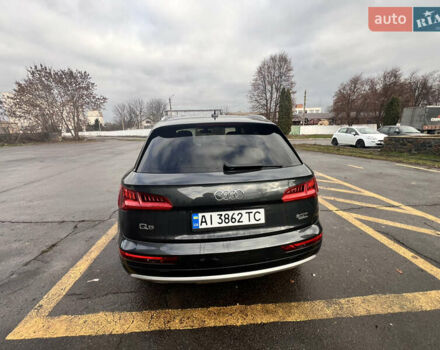 Серый Ауди Ку 5, объемом двигателя 1.98 л и пробегом 148 тыс. км за 25000 $, фото 4 на Automoto.ua