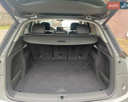 Серый Ауди Ку 5, объемом двигателя 1.98 л и пробегом 229 тыс. км за 20499 $, фото 31 на Automoto.ua