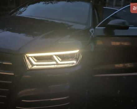 Серый Ауди Ку 5, объемом двигателя 1.97 л и пробегом 127 тыс. км за 34500 $, фото 24 на Automoto.ua