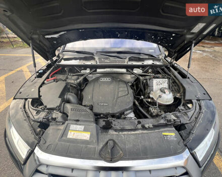 Серый Ауди Ку 5, объемом двигателя 1.98 л и пробегом 148 тыс. км за 25000 $, фото 18 на Automoto.ua