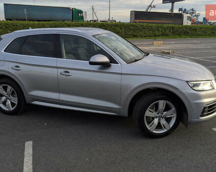 Серый Ауди Ку 5, объемом двигателя 1.98 л и пробегом 100 тыс. км за 23690 $, фото 25 на Automoto.ua