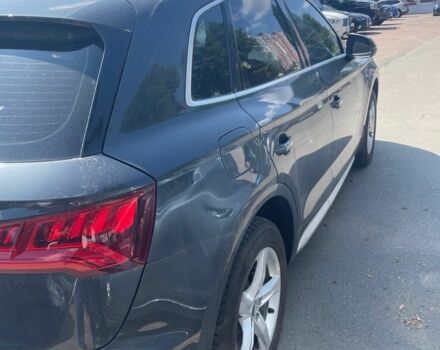 Ауди Ку 5 2017 в Одессе на Automoto.ua Серый Ауди Ку 5, объемом двигателя 2 л и пробегом 270 тыс. км за 26500 $, фото 7 на Automoto.ua