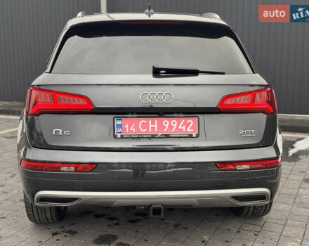 Серый Ауди Ку 5, объемом двигателя 2 л и пробегом 169 тыс. км за 25300 $, фото 26 на Automoto.ua