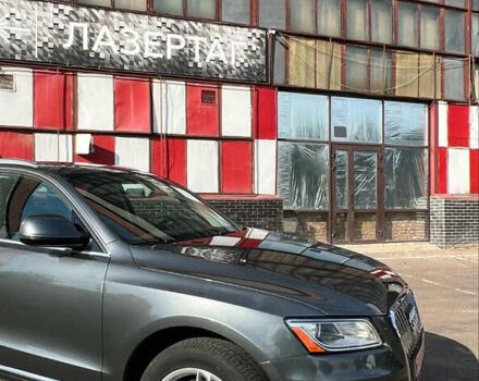 Серый Ауди Ку 5, объемом двигателя 1.98 л и пробегом 221 тыс. км за 17200 $, фото 1 на Automoto.ua